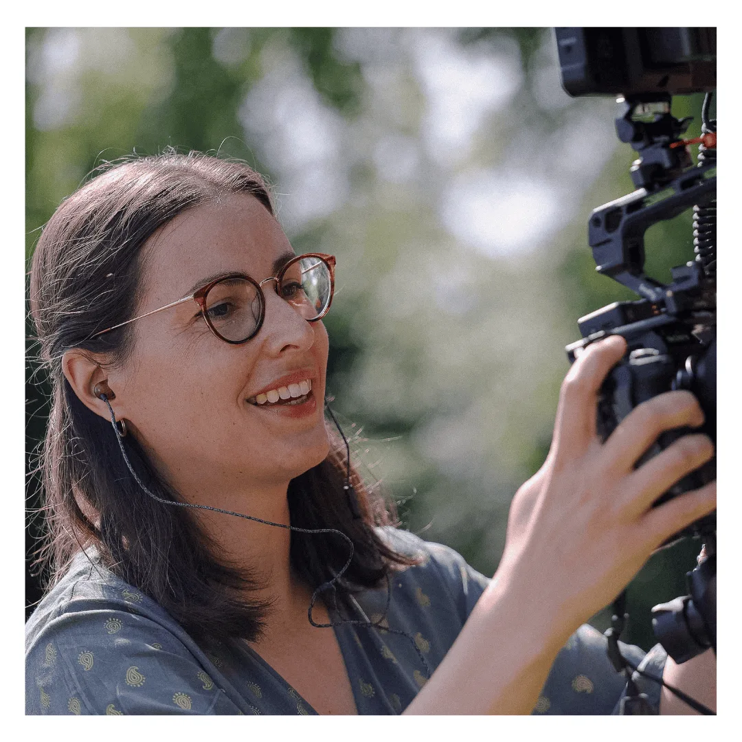 vidéaste professionnelle en tournage d’entreprise en Bretagne